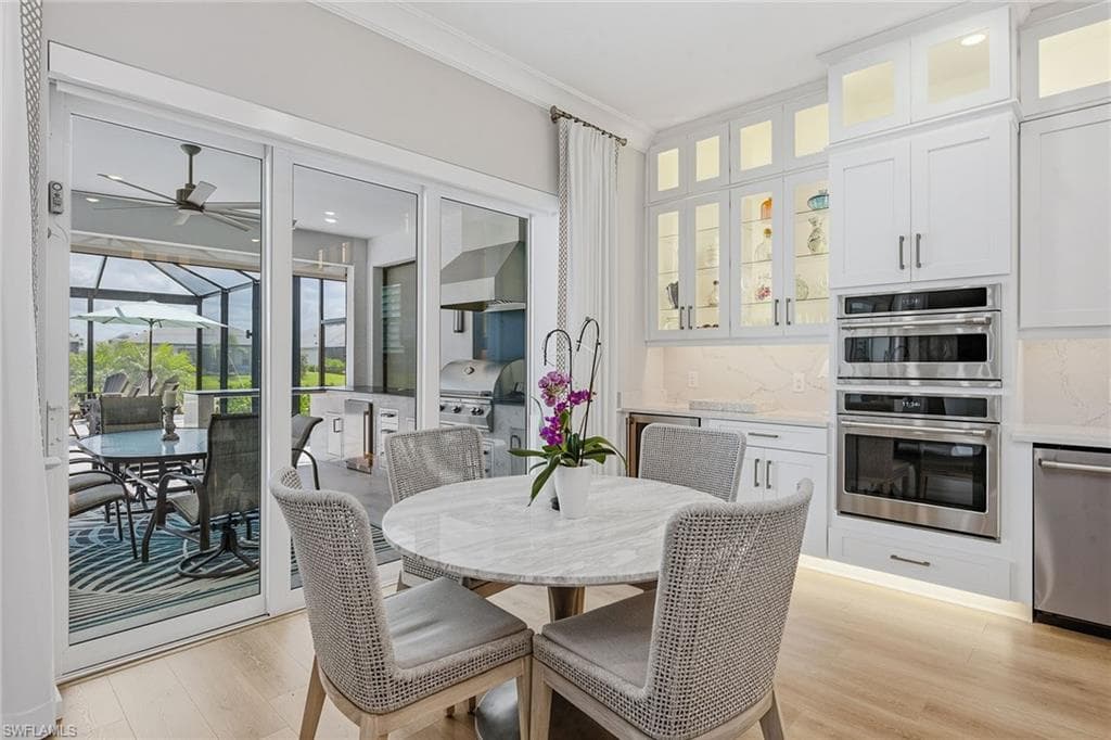15848 Triesta LN-7