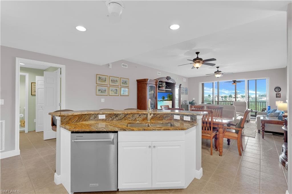 22628 Island Pines WAY 1303-6