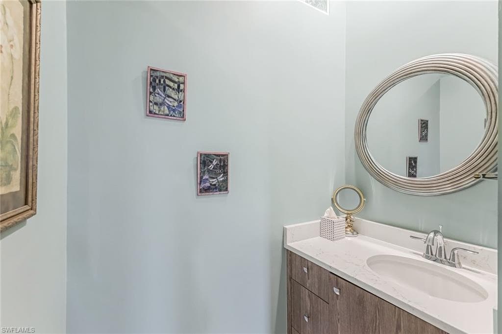 3204 Benicia CT-11