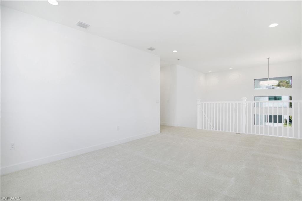 20195 Ainsley ST-27