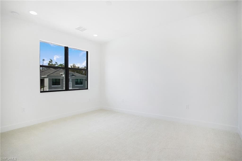 20195 Ainsley ST-36