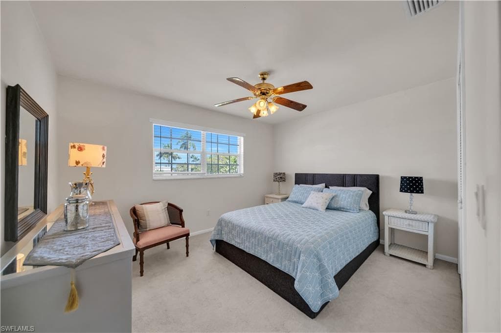 8741 Lueck LN 5-11