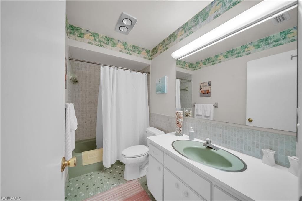 8741 Lueck LN 5-13
