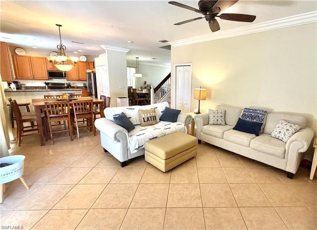 8364 Laurel Lakes BLVD-20