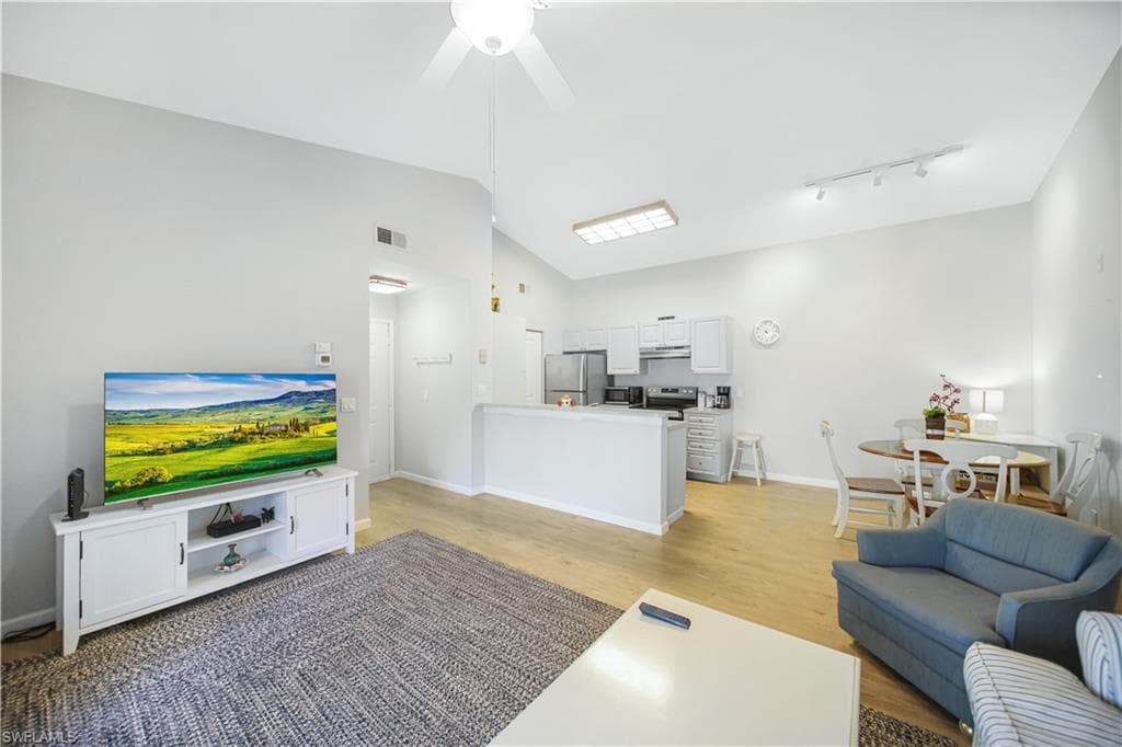 2058 Arbour Walk CIR 3322-5