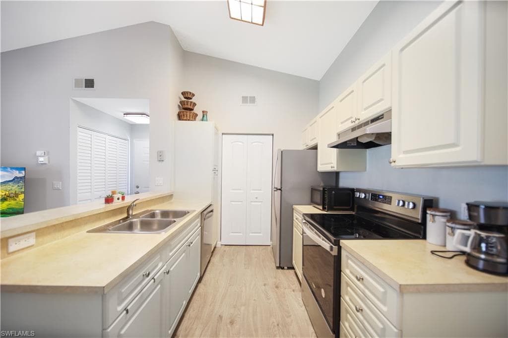 2058 Arbour Walk CIR 3322-6