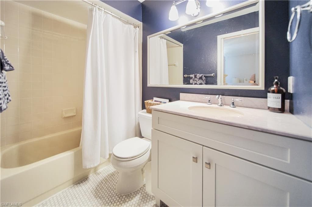 2058 Arbour Walk CIR 3322-8