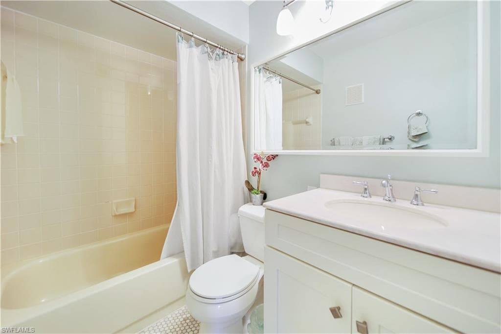 2058 Arbour Walk CIR 3322-10