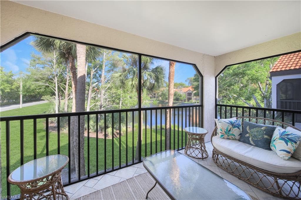 2058 Arbour Walk CIR 3322-3