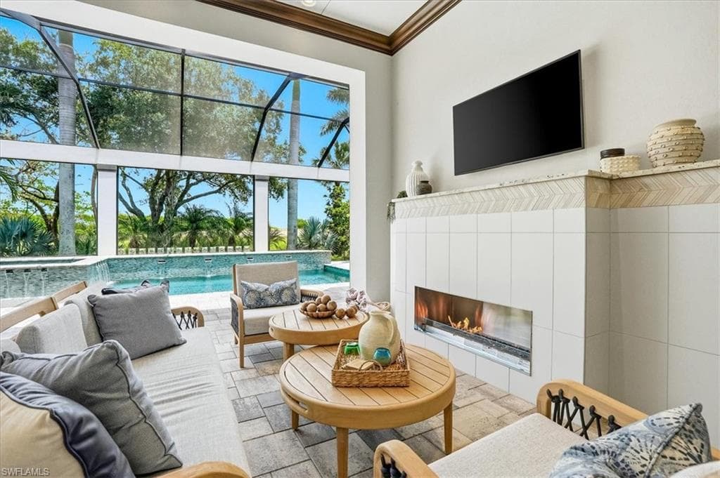 3159 Heather Glen CT-13