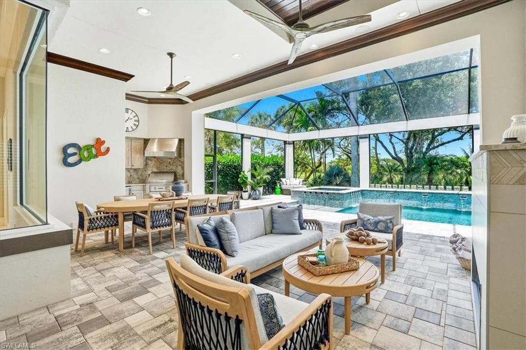 3159 Heather Glen CT-14