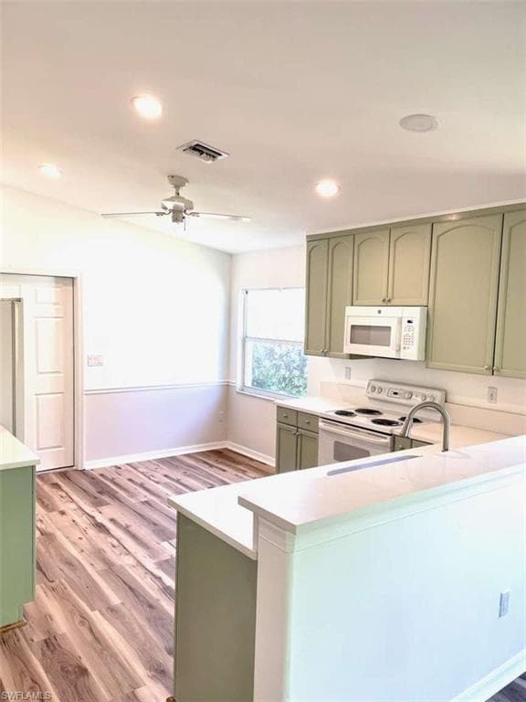 7588 Cameron CIR-10