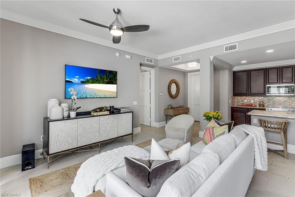1030 3rd AVE S 216-1