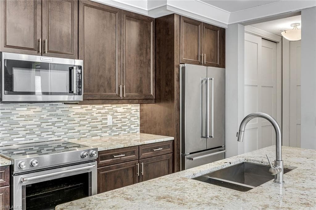 1030 3rd AVE S 216-5