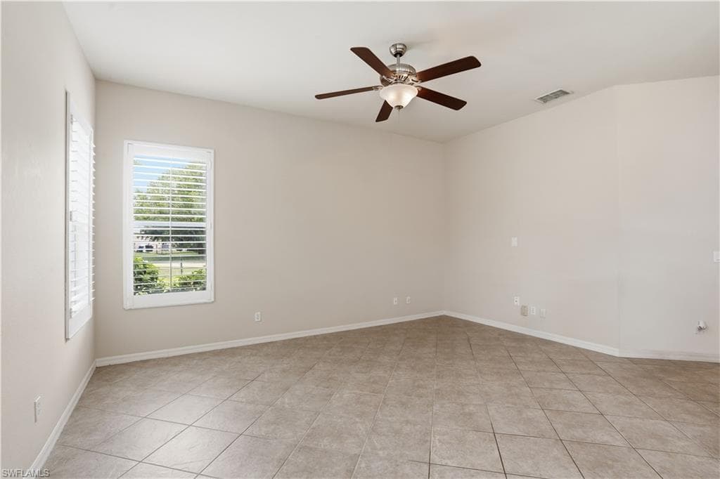 15358 Briarcrest CIR-9