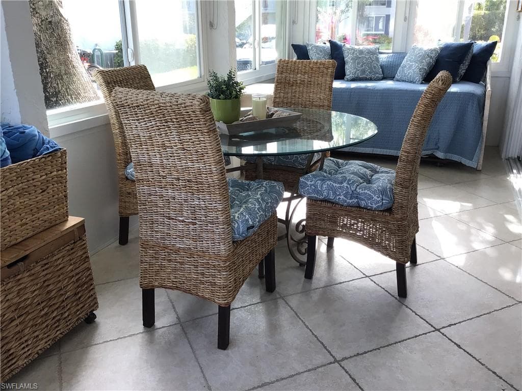 195 Peppermint LN W 881-18