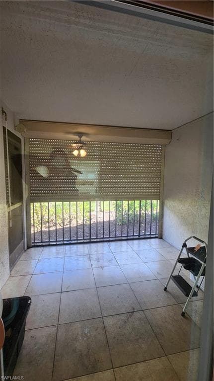 2121 Collier AVE 107-19