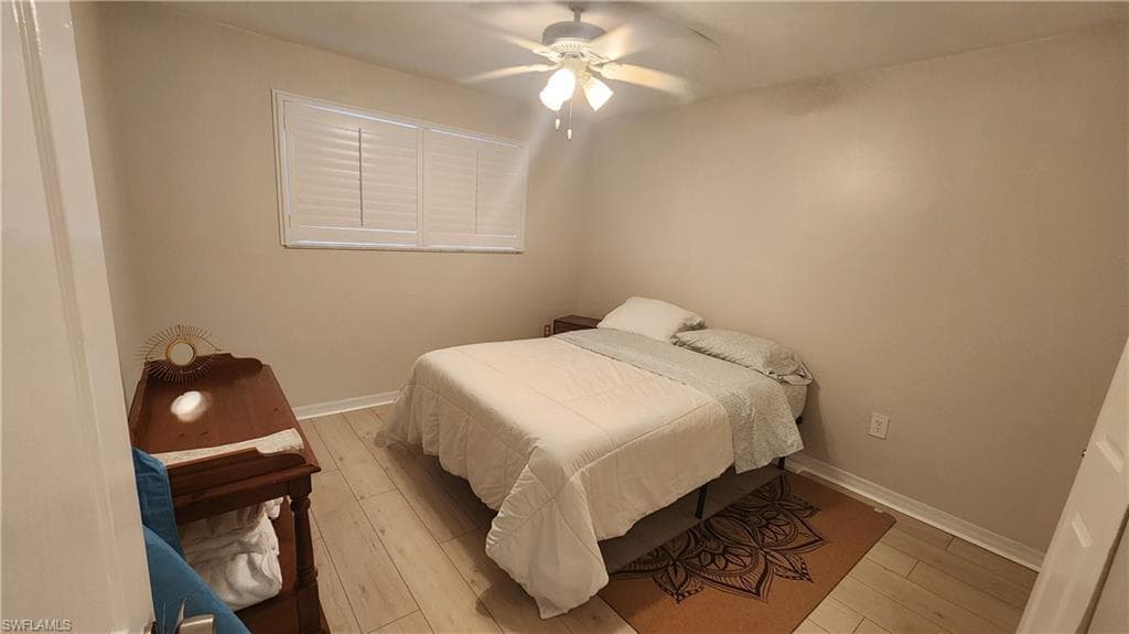 2121 Collier AVE 107-18