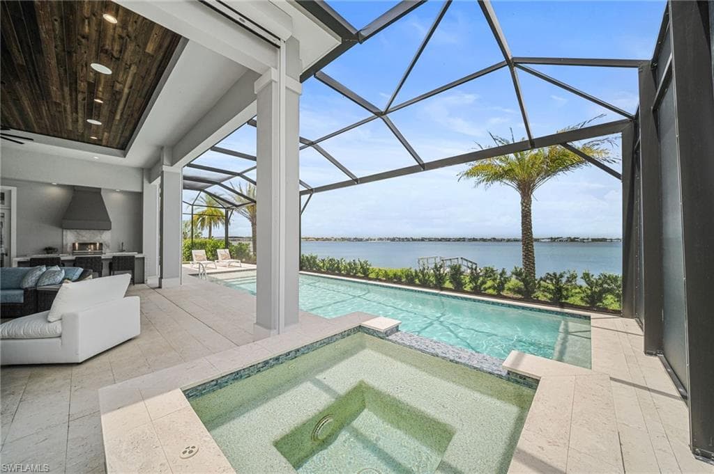 11441 Canal Grande DR-36