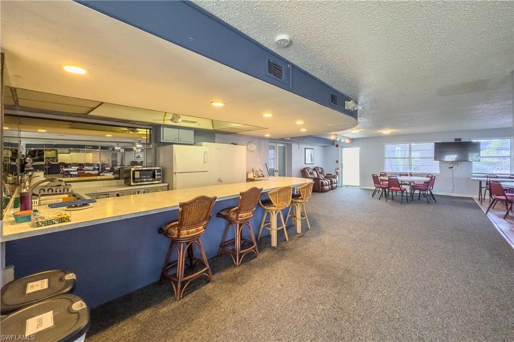 6777 Winkler RD 150-41