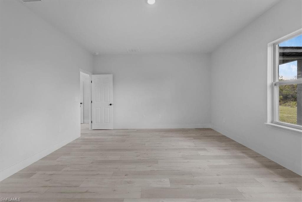 2801 Monza DR-13