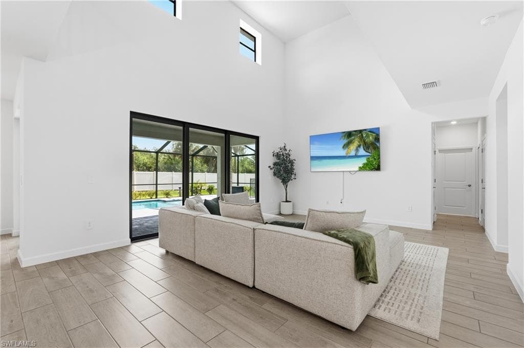 10816 Sequoia Woods LOOP-6