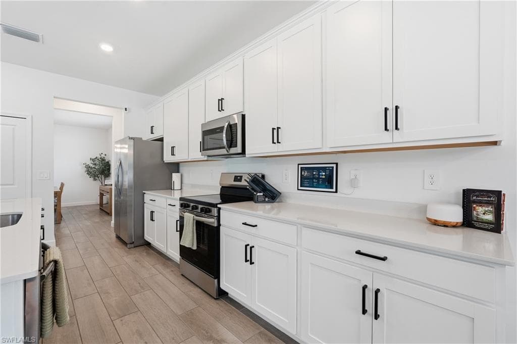 10816 Sequoia Woods LOOP-13