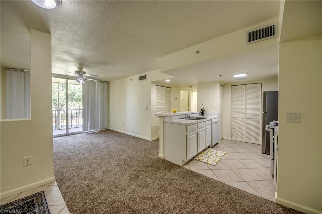 4149 Residence DR 809-12