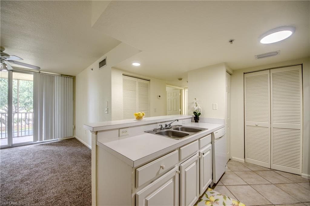 4149 Residence DR 809-17