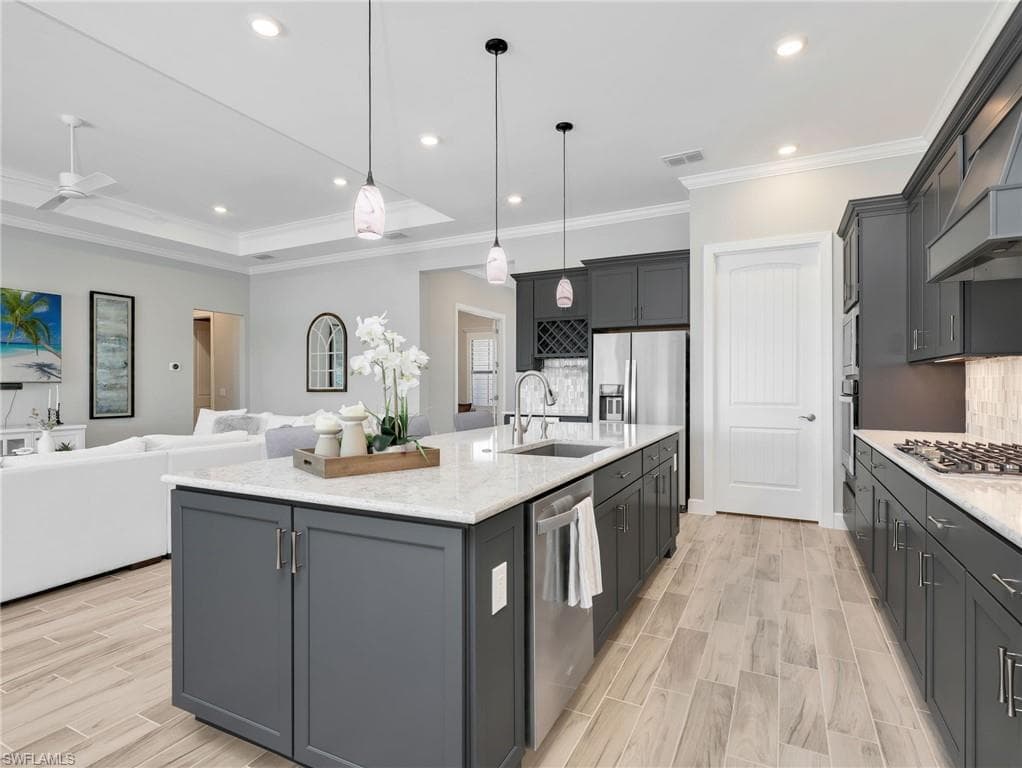 21064 Hallandale DR-4