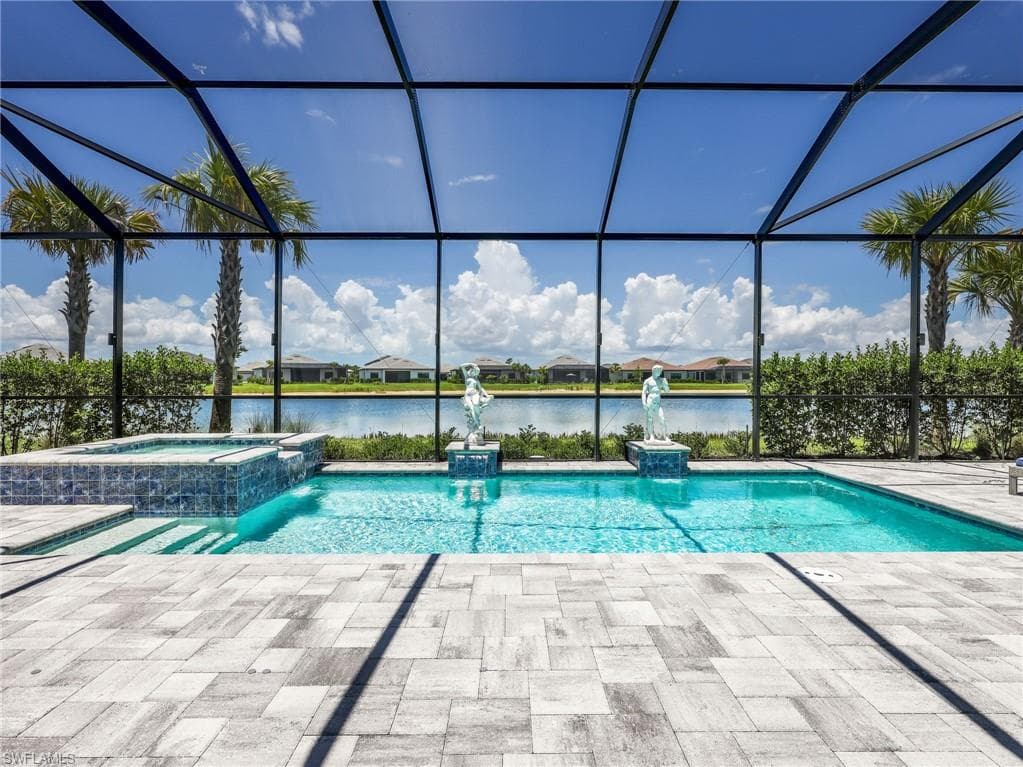 21064 Hallandale DR-23