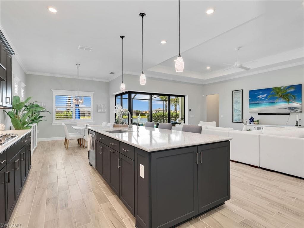 21064 Hallandale DR-7