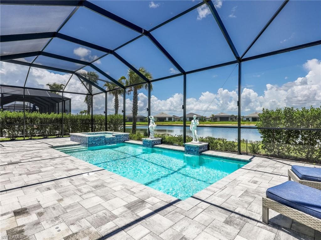 21064 Hallandale DR-24