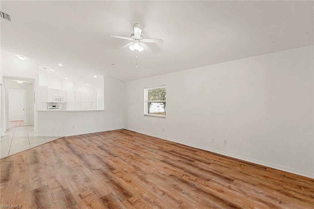 12340 Notting Hill LN 23-5