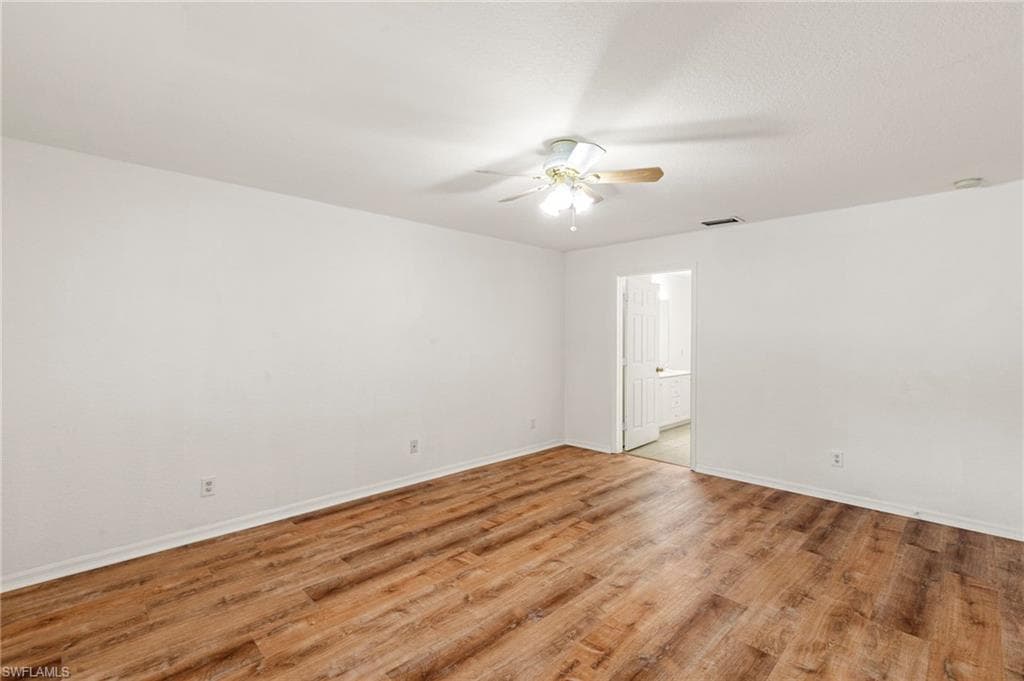 12340 Notting Hill LN 23-14
