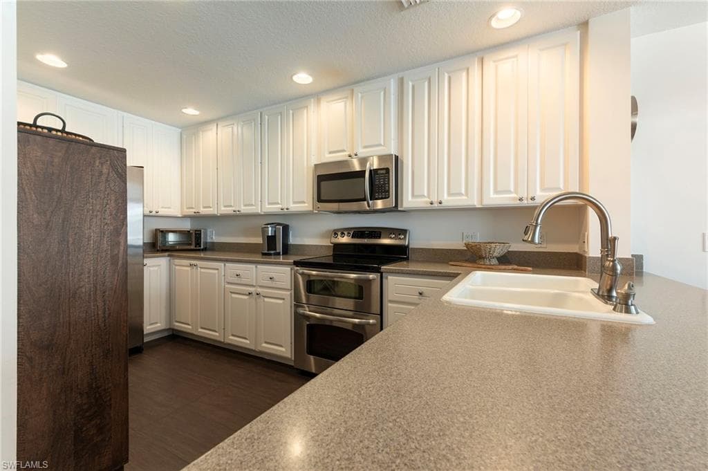 15107 Auk WAY-5