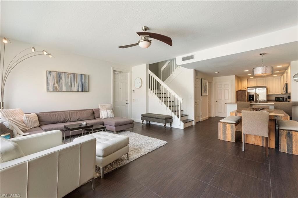 15107 Auk WAY-3