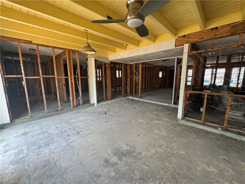 139 Ibis ST-15