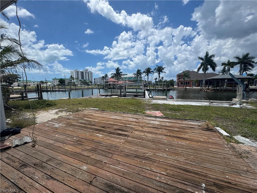 139 Ibis ST-10