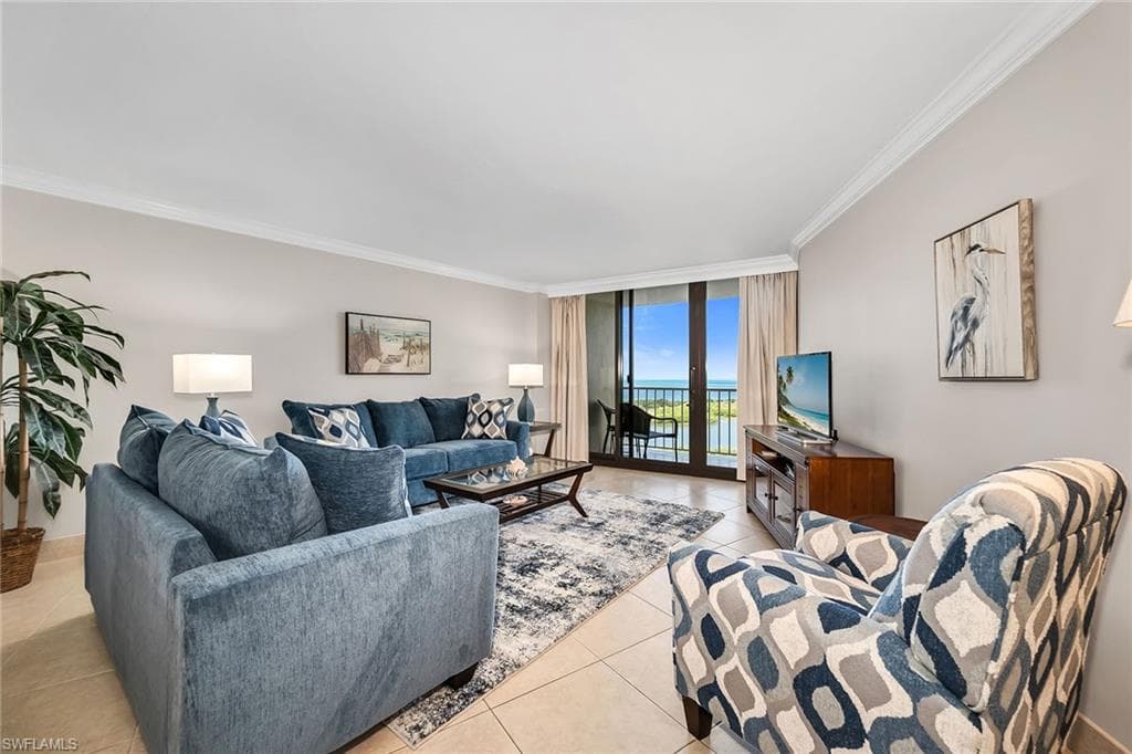 440 Seaview CT 1201-5