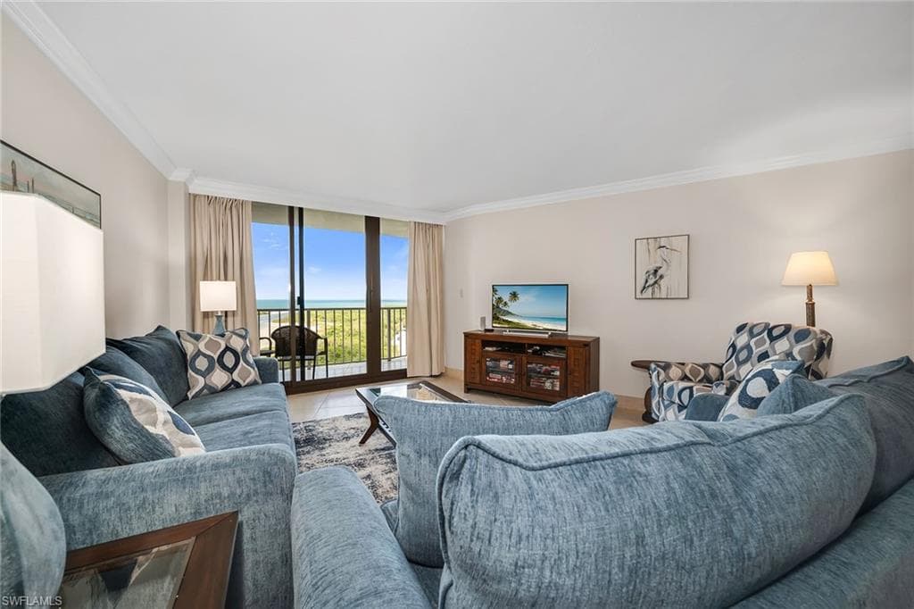 440 Seaview CT 1201-6