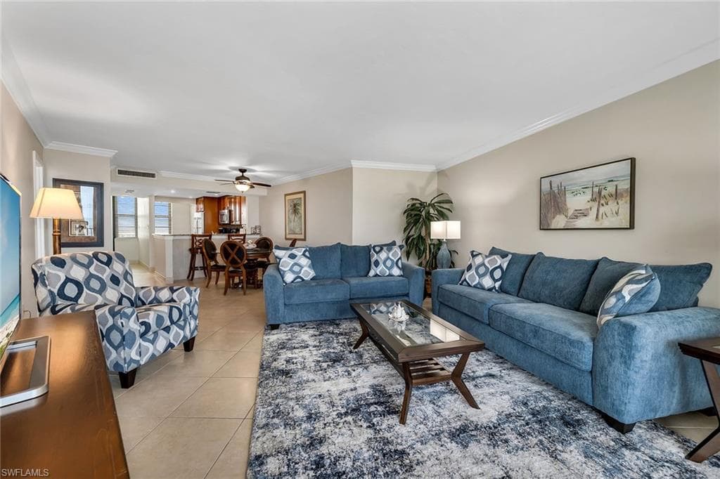 440 Seaview CT 1201-7