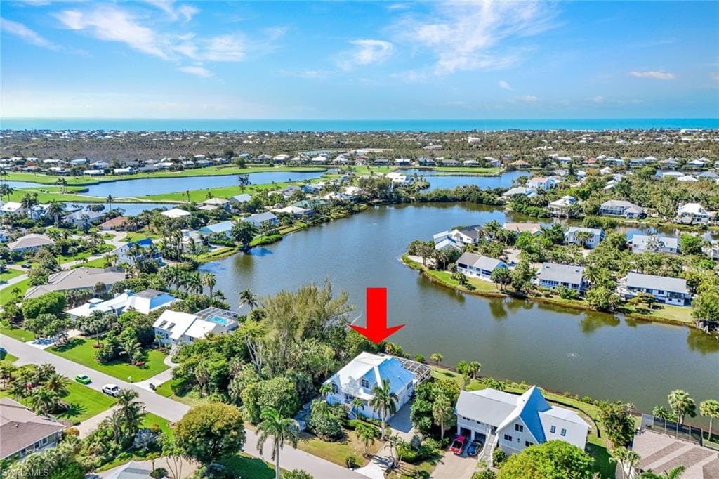 9007 Mockingbird DR-2