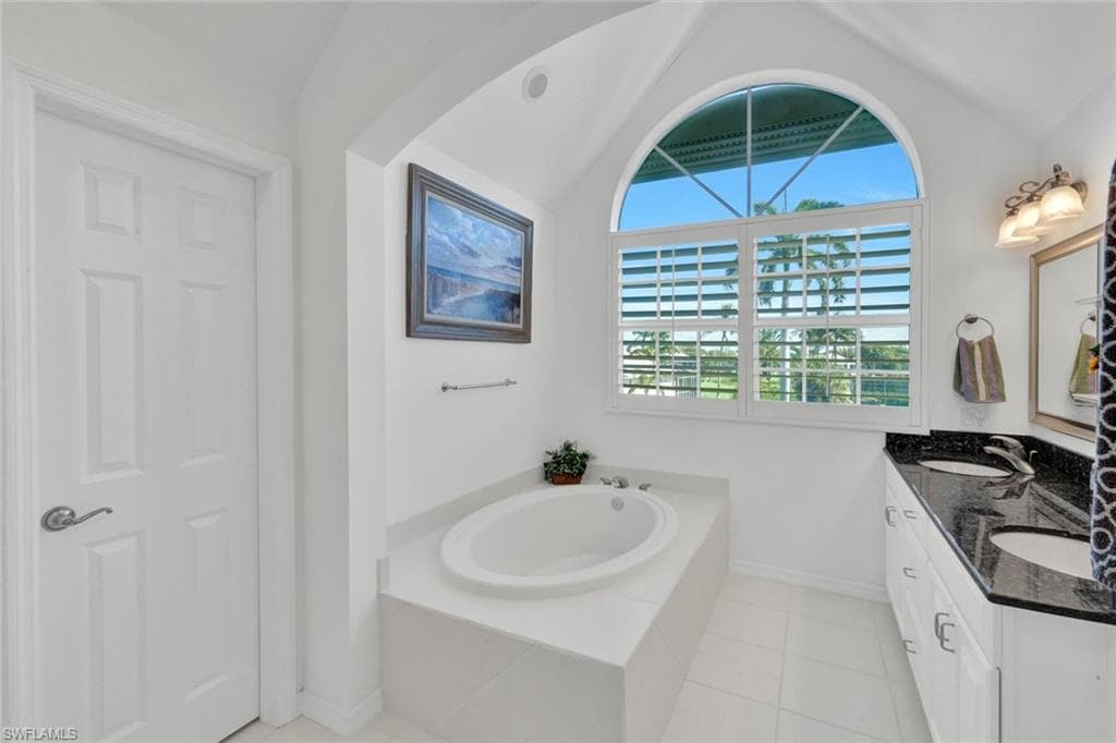 9007 Mockingbird DR-35