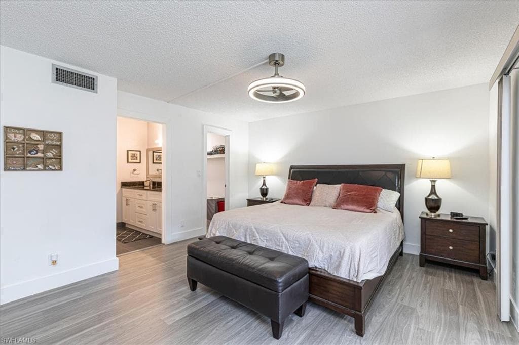 215 Palm DR 215-1-15
