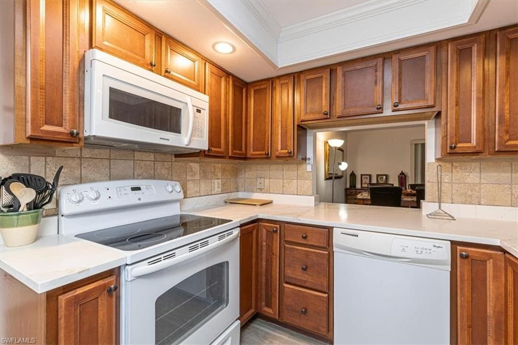 215 Palm DR 215-1-8
