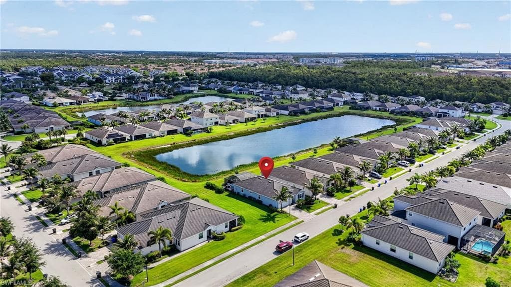 4386 Bluegrass DR-42