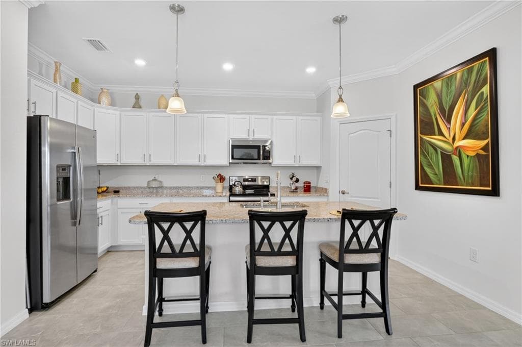 4386 Bluegrass DR-14