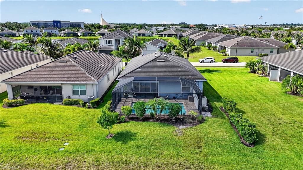 4386 Bluegrass DR-47