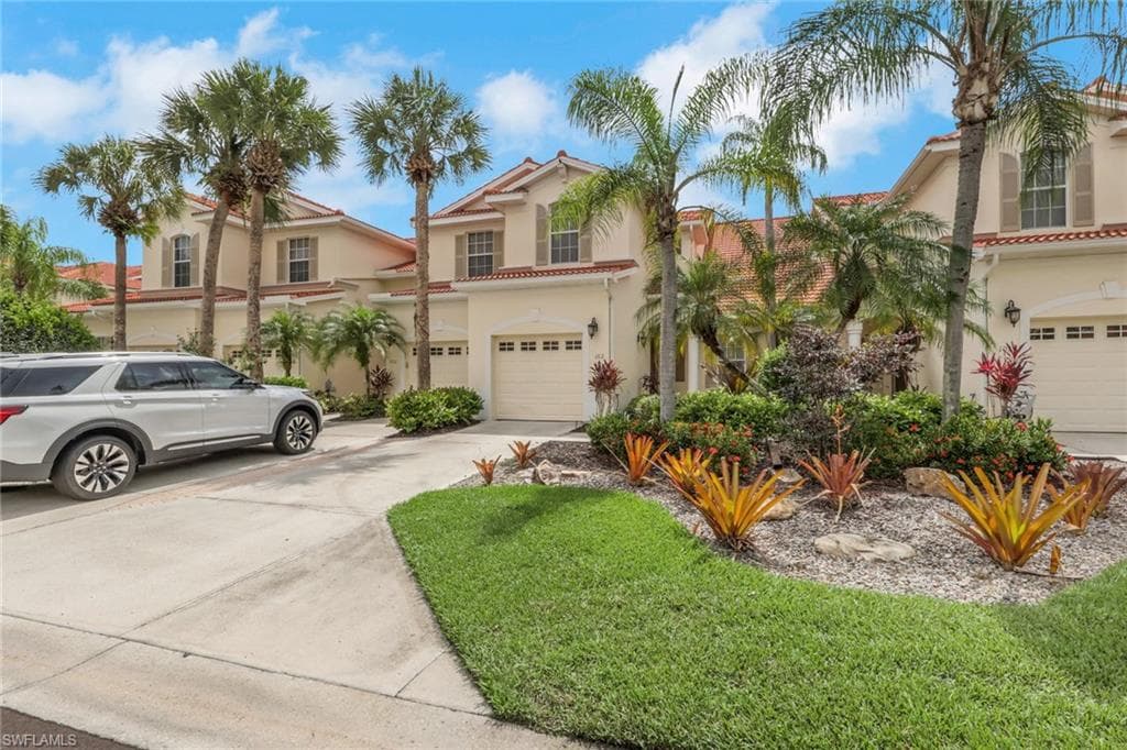 4660 WINGED FOOT CT 102-1